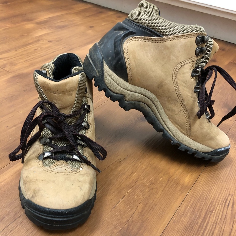 Timberlands women’s 6M boot